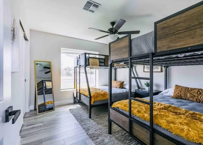Holiday home Luxurious Old Town Remodel W Heated Pool *